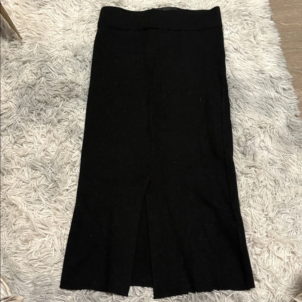 Suzy Shier Black Midi Pencil Skirt with Ring Zip - Picture 2 of 2